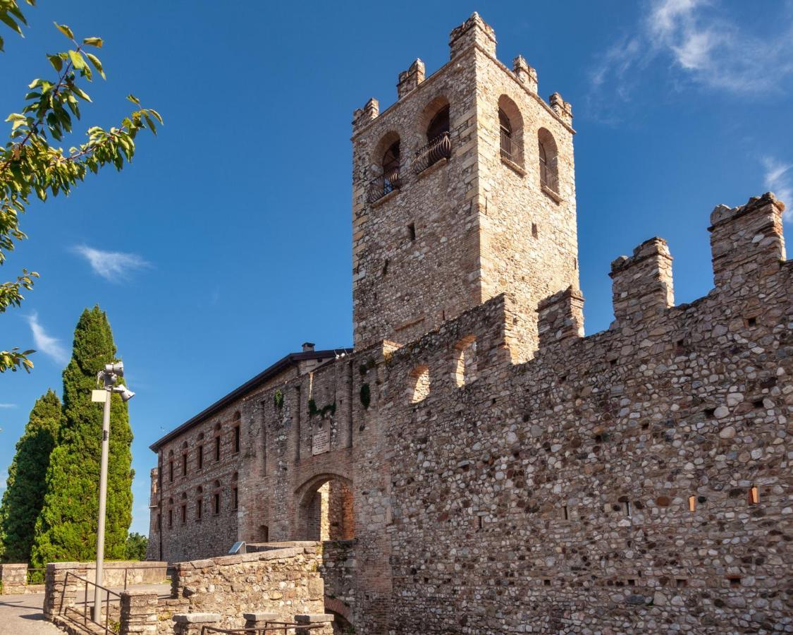 Apartamento Haus Martina Desenzano del Garda Exterior foto